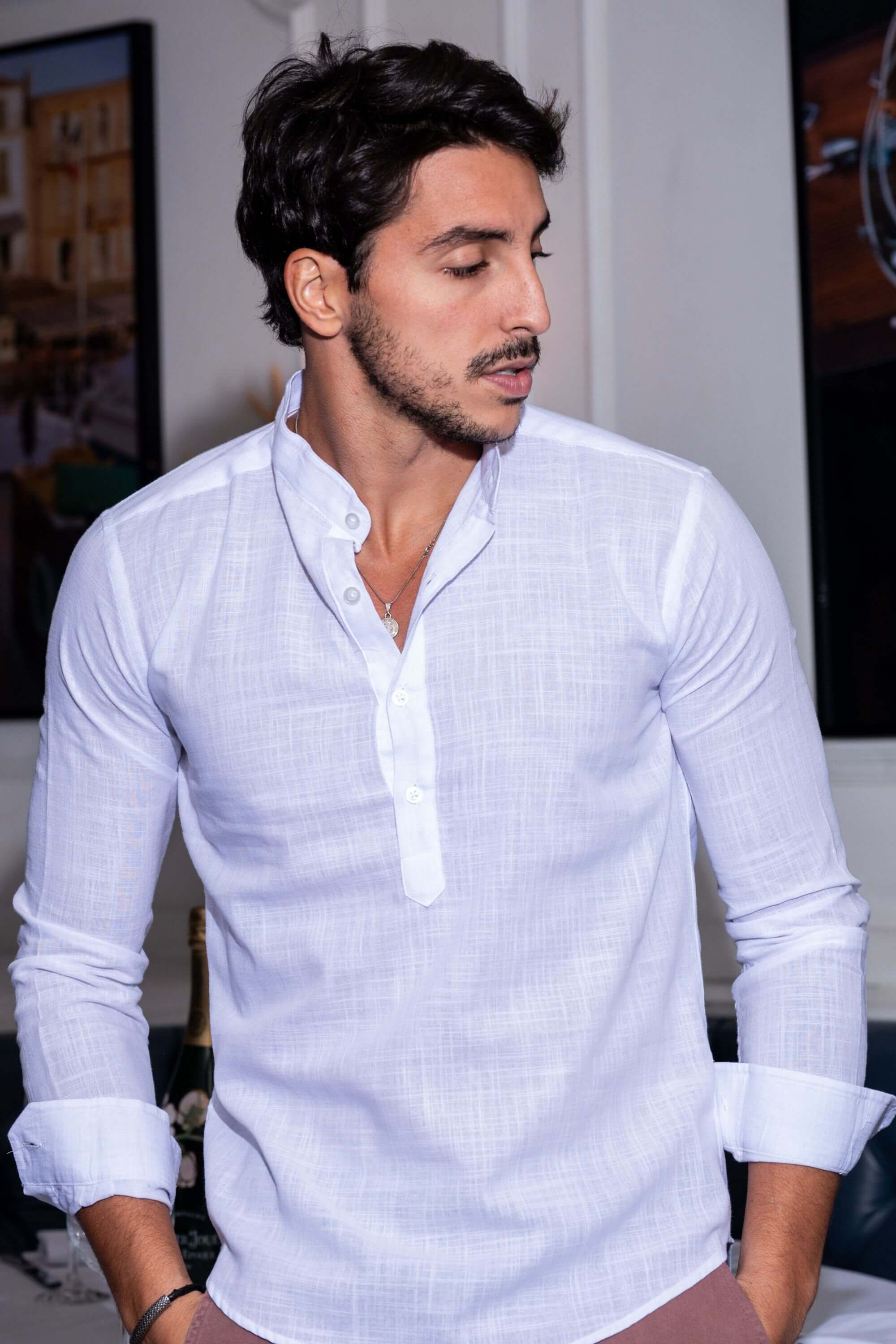 Camisa Bata Masculina Branca, estilo e conforto em um só look